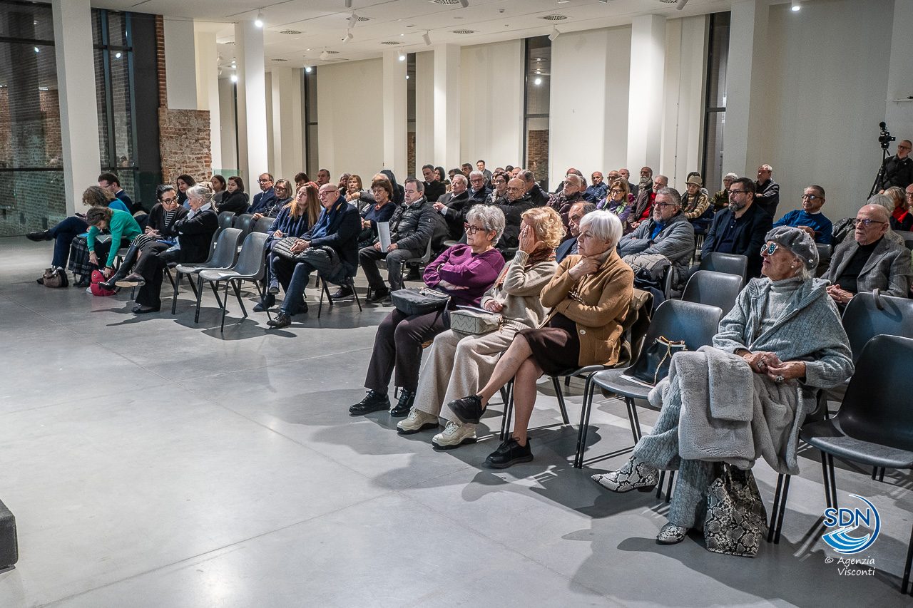vescovo brambilla convegno castello_AOM9275