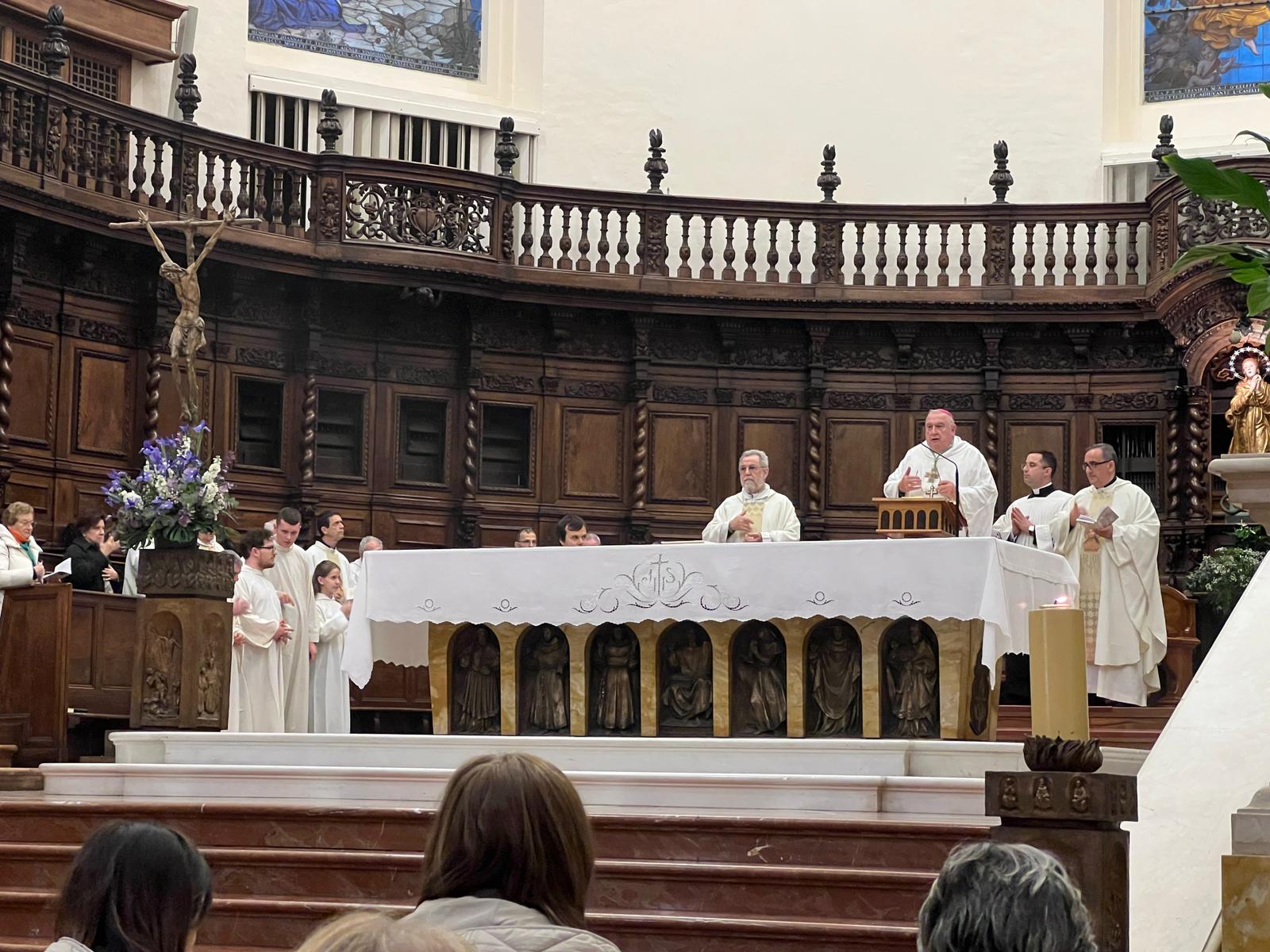 12Pellegrinaggio Assisi Novara_