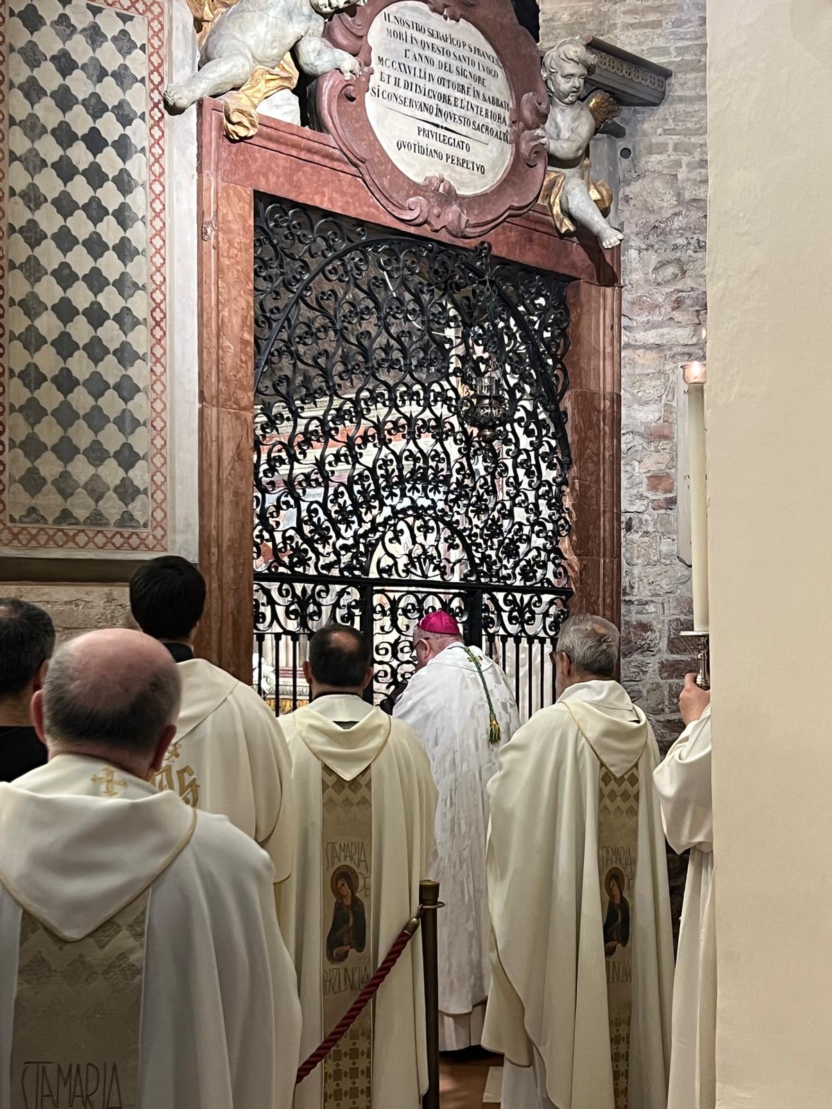 2 giornoPellegrinaggio Assisi Novara_20