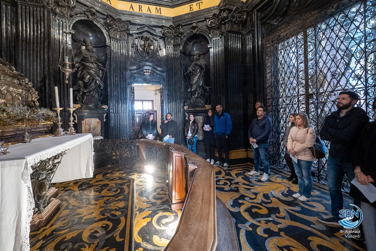 Incontro vescovo e fidanzati__AOM6439