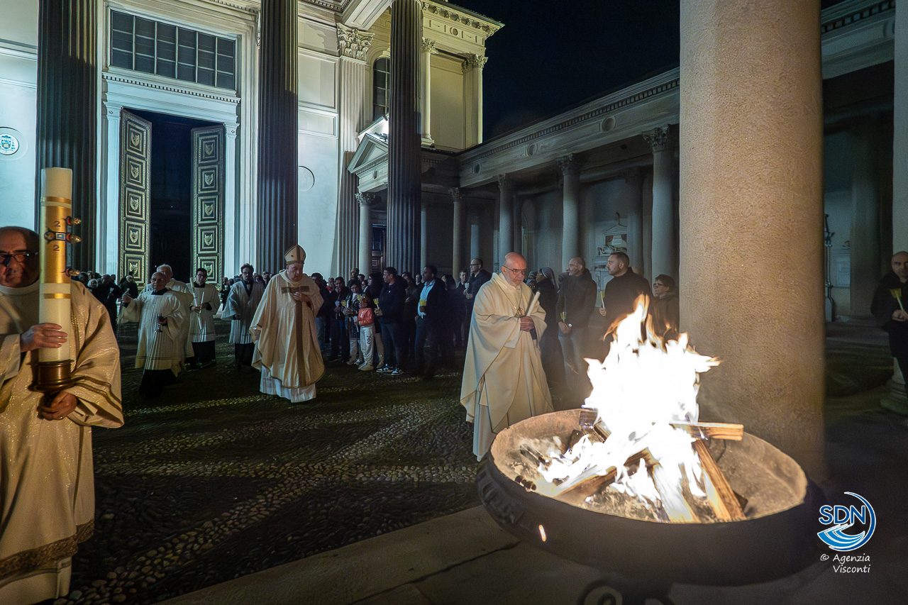 Sabato Santo 2026Cattedrale Novara_79